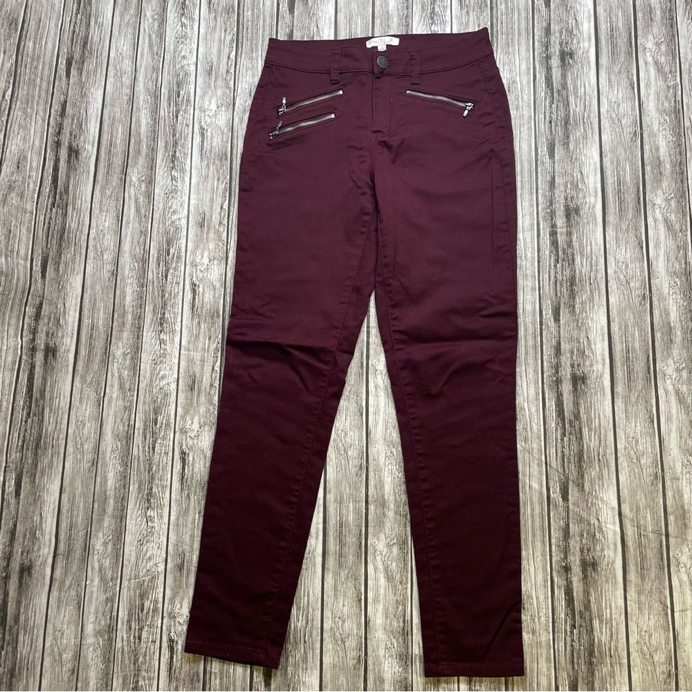 Love Fire Women’s Skinny Leg Chino Pants Burgundy Maroon Size 5